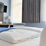 梅拉罗斯·芬·舒酒店