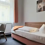 梅拉罗斯·芬·舒酒店 酒店 3*