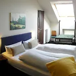 梅拉罗斯·芬·舒酒店 3*