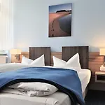 梅拉罗斯·芬·舒酒店