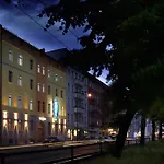 酒店 梅拉罗斯·芬·舒酒店