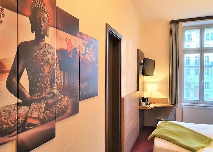 Melarose Feng Shui Otel 3*