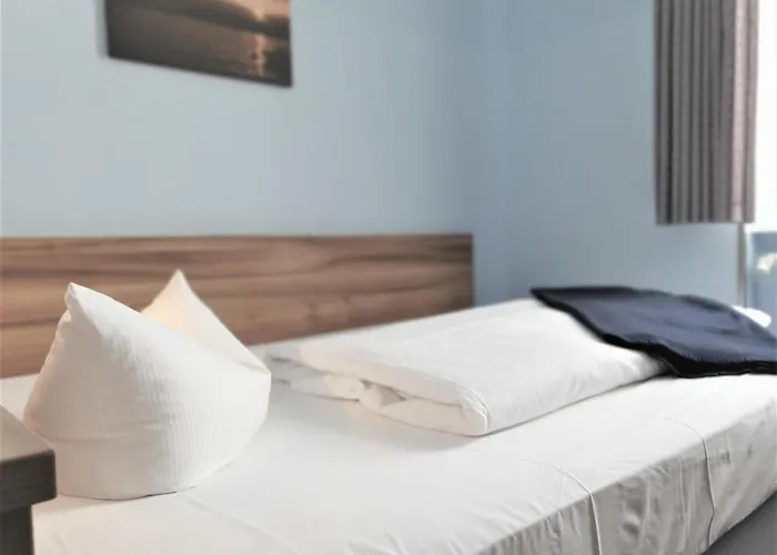 Hotel Melarose Feng Shui 3*