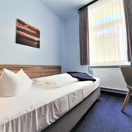 Melarose Feng Shui Hotel 3*