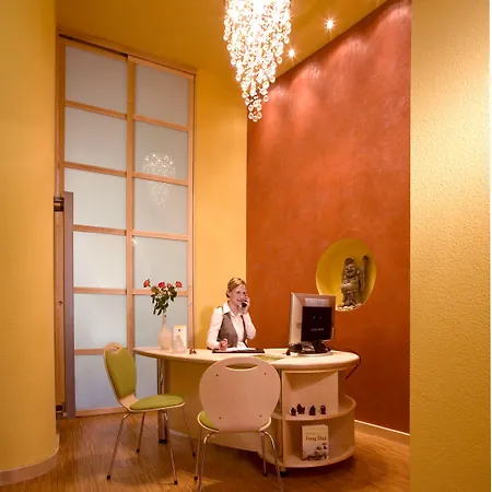 Melarose Feng Shui Hotel 3*