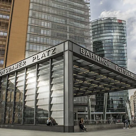 Melarose Feng Shui 3* Berlin