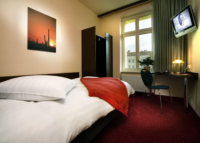 Hotel Melarose Feng Shui 3*