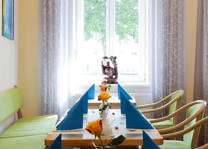 Melarose Feng Shui 3*