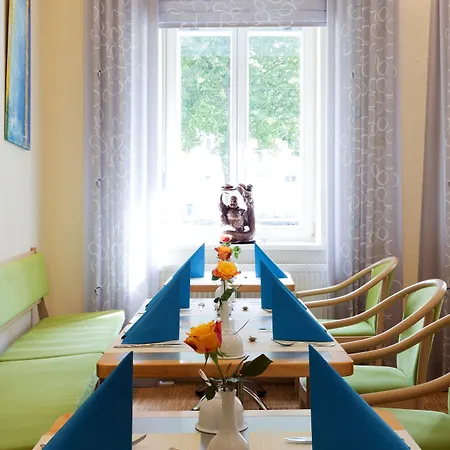 Melarose Feng Shui 3*